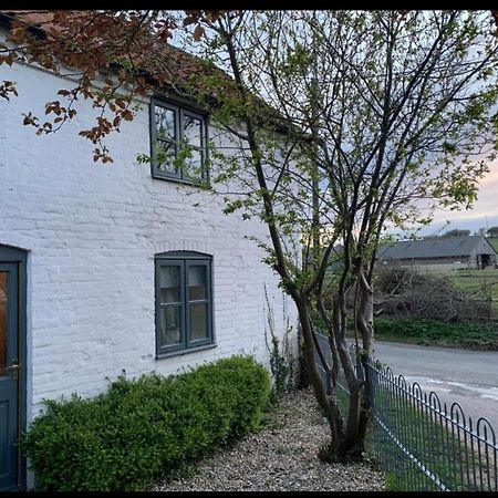 Charming Cottage Lyng  Esterno foto