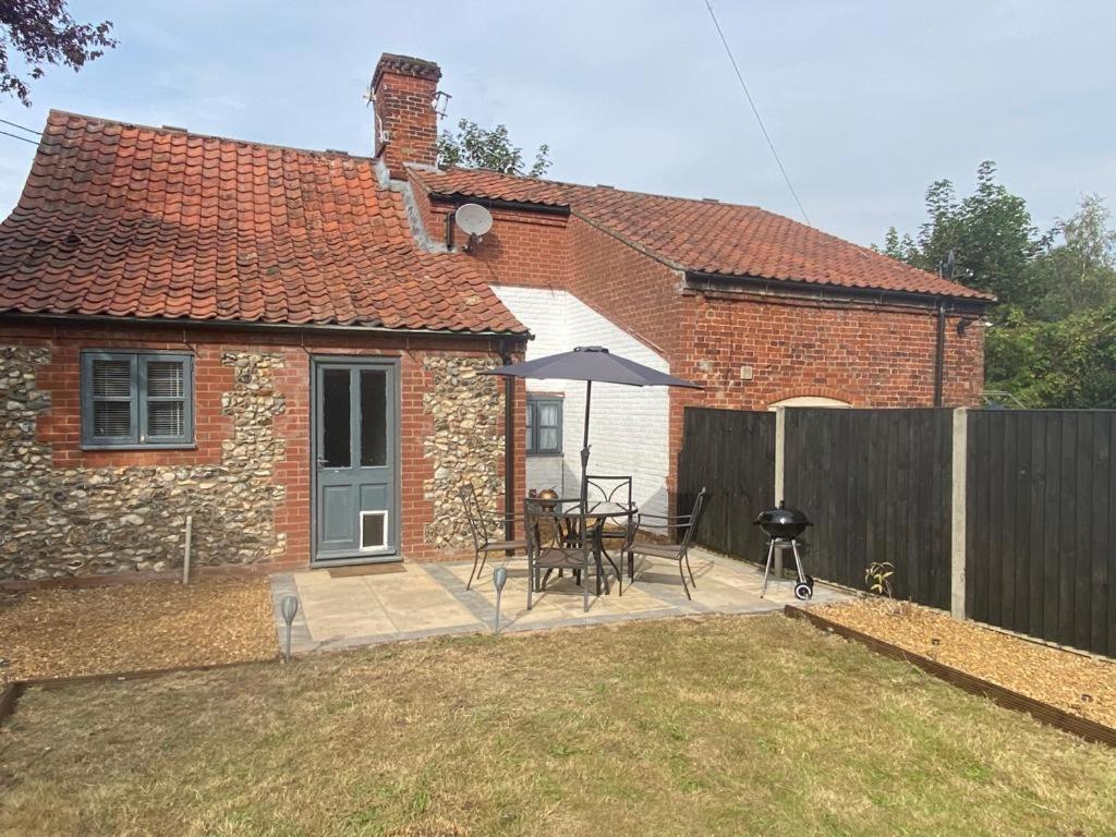 Charming Cottage Lyng  Esterno foto