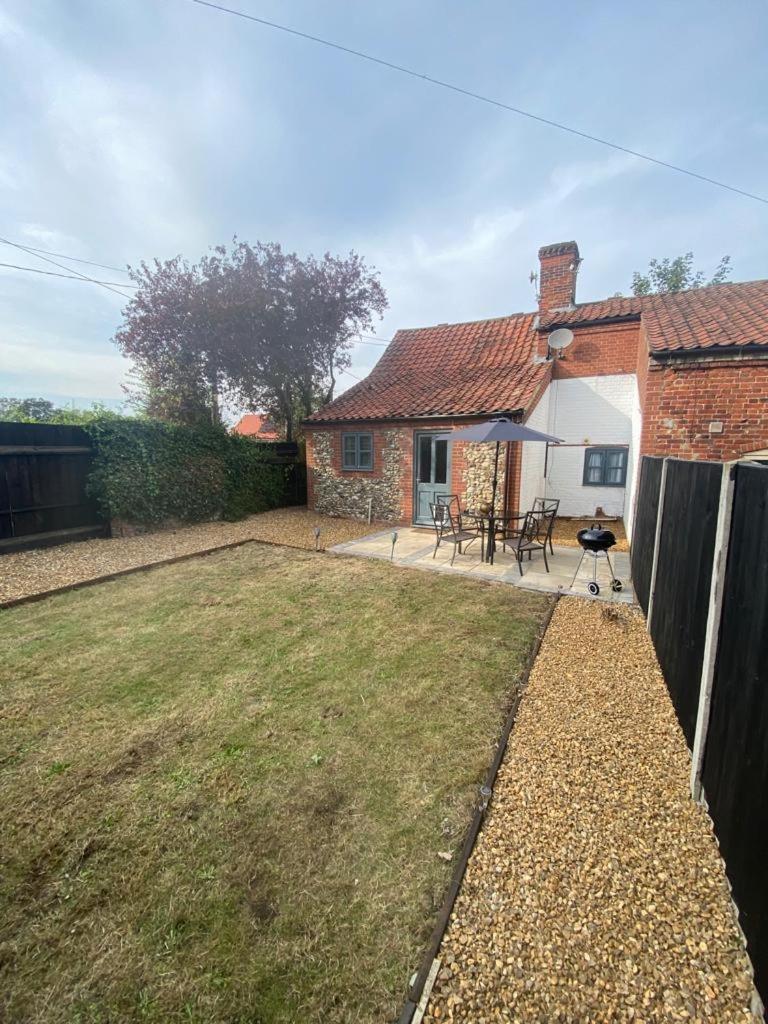 Charming Cottage Lyng  Esterno foto